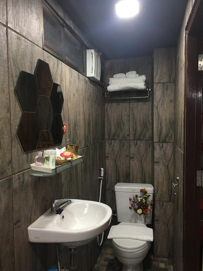 4J Lodge Bangkok Luaran gambar